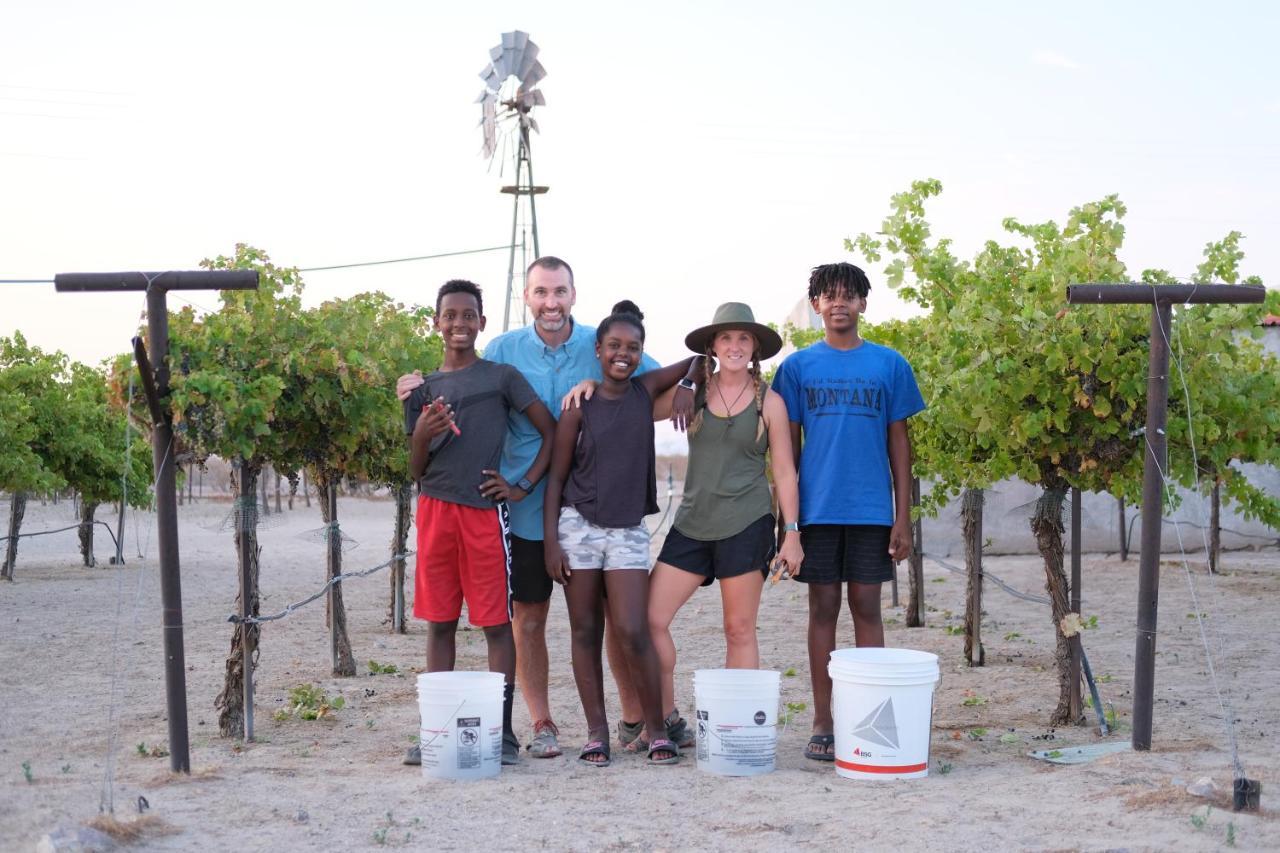 Tarantula Ranch Campground & Vineyard Near Death Valley National Park Amargosa Valley Buitenkant foto